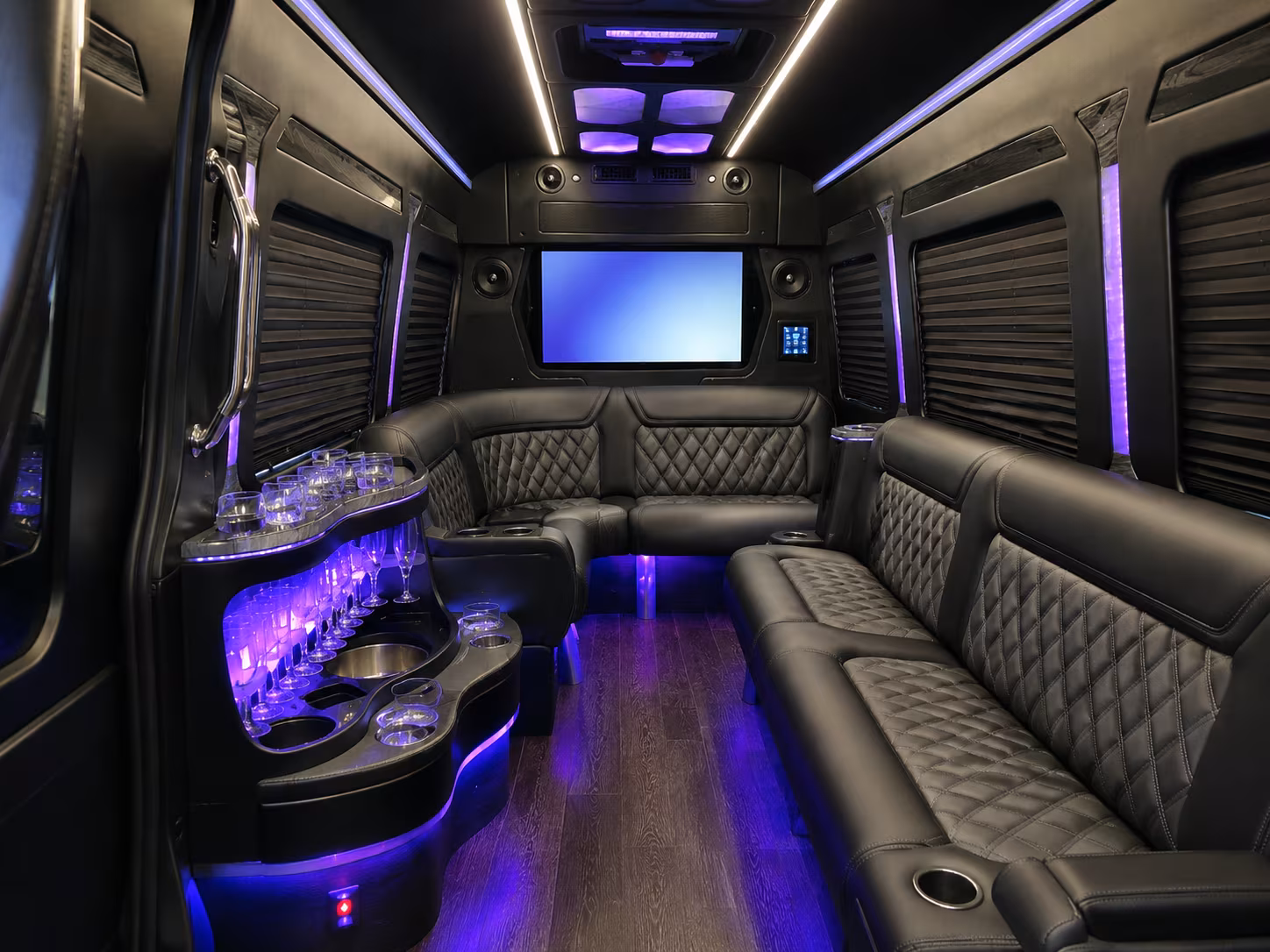 los angeles southern california and las vegas long distance buses from novato