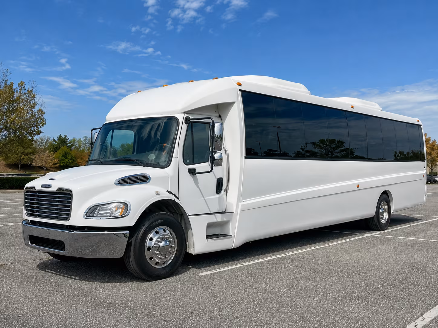 novato 30 passenger party bus