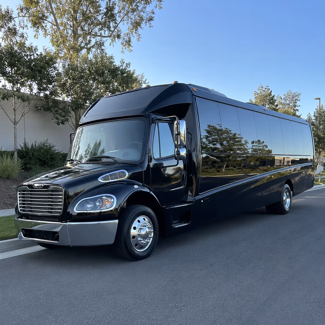 novato airport transportation